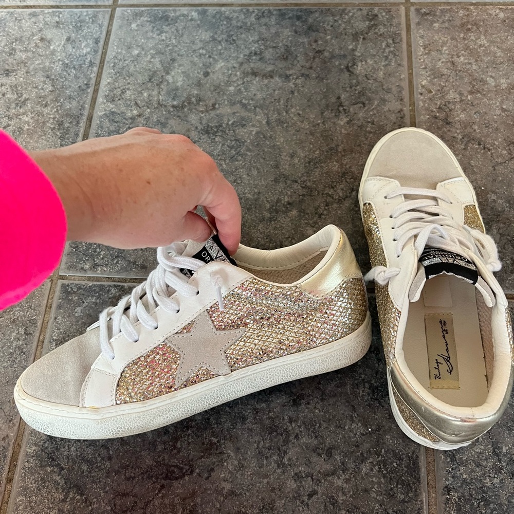 Vintage Havana Gold Sparkly Sneakers